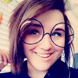 Meet your Posher, Bella